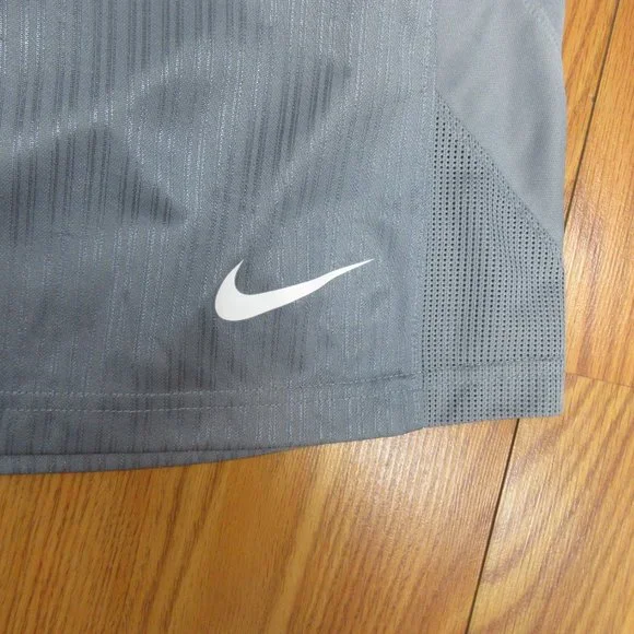 NIKE ATHLETIC SHORTS POLYESTER GRAY Sz SMALL, S - Picture 2 of 4